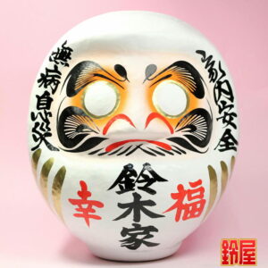 神棚に飾るお祝いの置物：新築祝い2