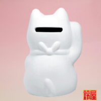 手作りの神棚の開運グッズである絵付けキットの招き猫2